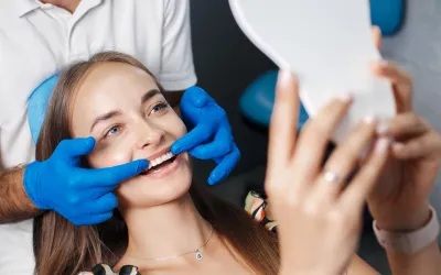 3._At-Home_Whitening_Kits